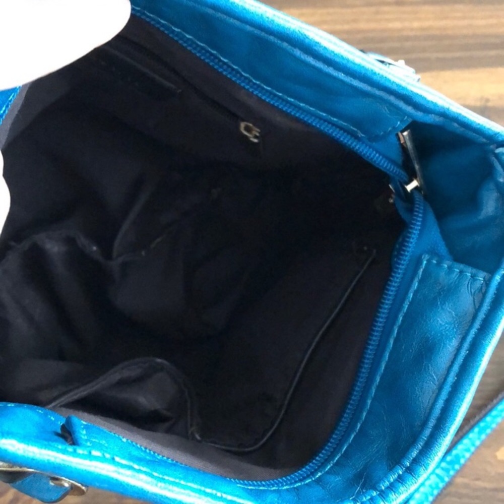 Bundle shoulder bags! - Picture 4 of 7